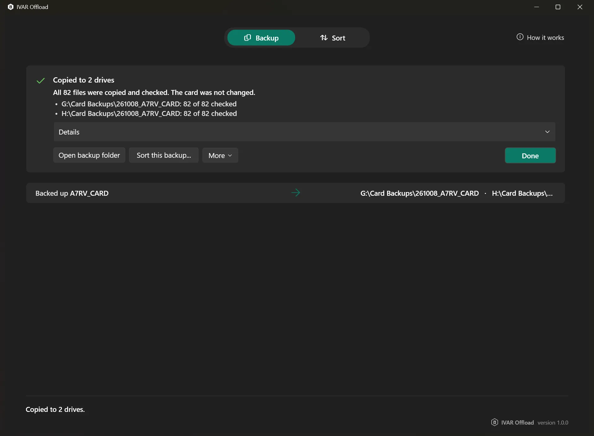 Green means safe: every file is on every drive.