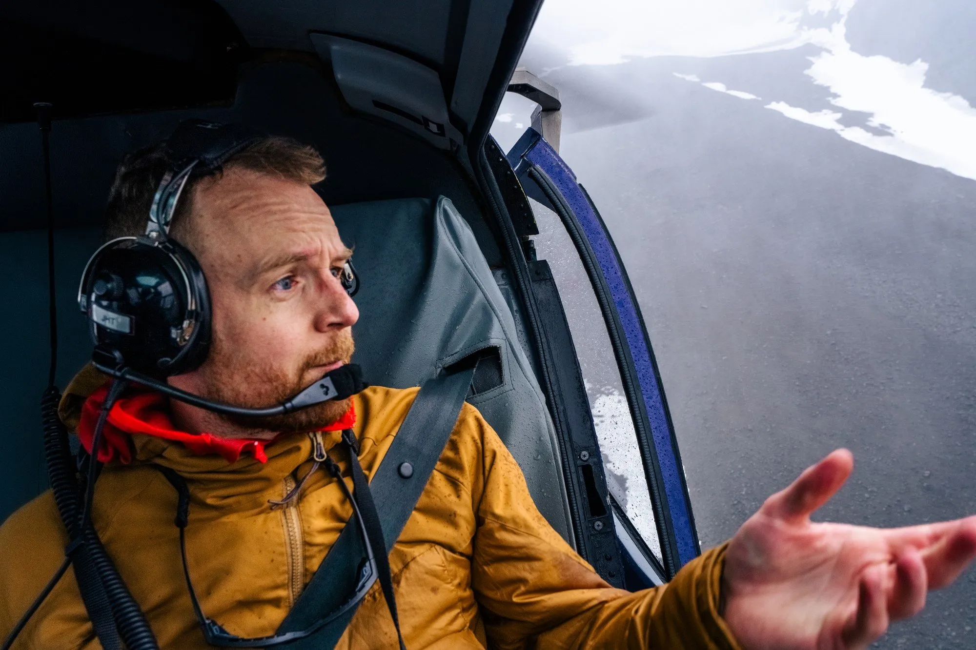 A helicopter in the mountains of Swedish Lapland during the photogrammetry flight